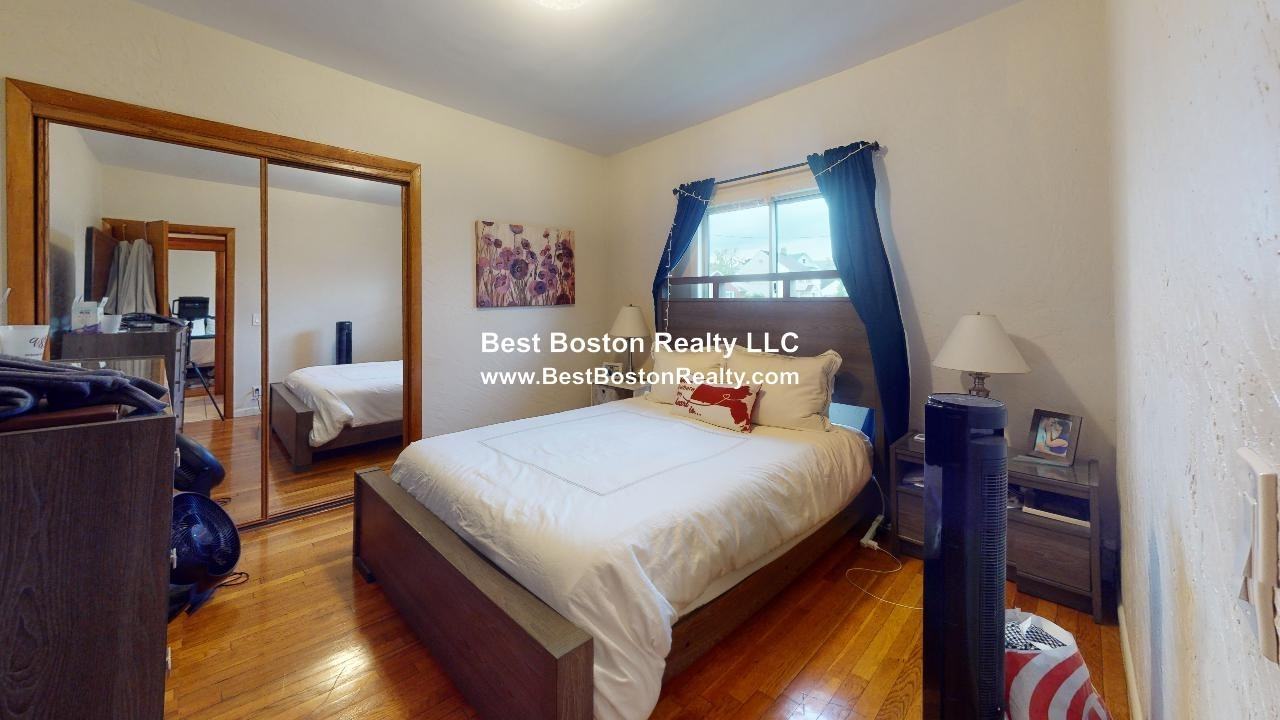 1 Vassar St #1 - Photo 4 of 9