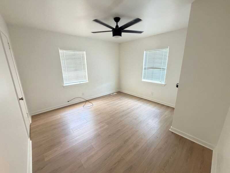 4816 3rd Ave S - Photo 7 of 11