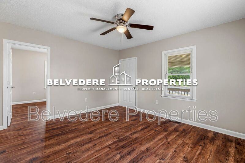 2210 E Market St - Photo 5 of 22