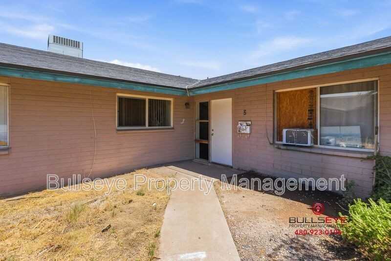 5644 S 7th St #2 - Photo 2 of 20