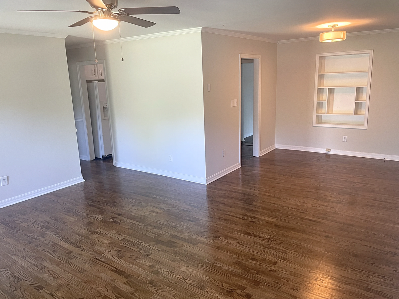 224 Wood Dale Dr - Photo 2 of 13