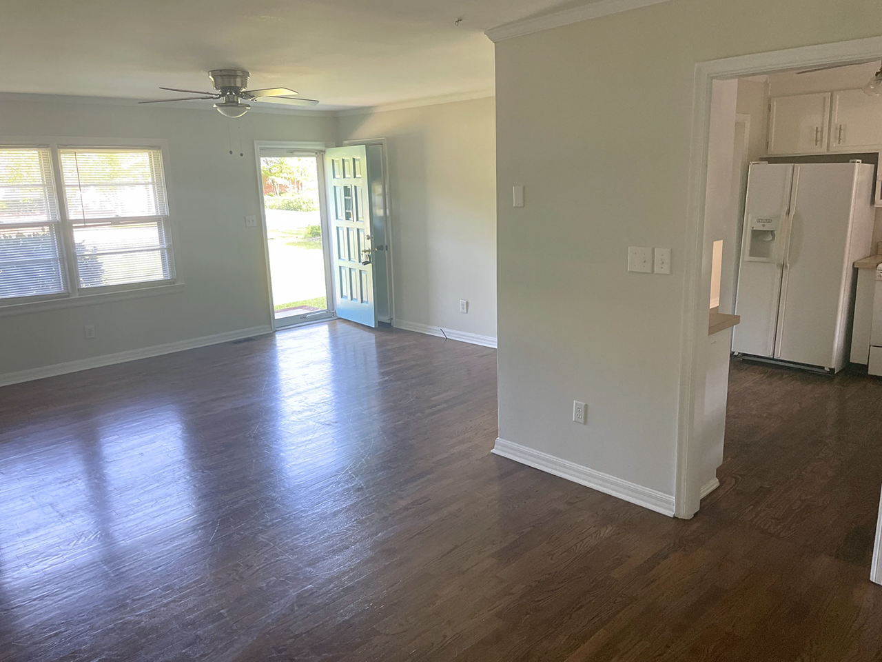 224 Wood Dale Dr - Photo 3 of 13