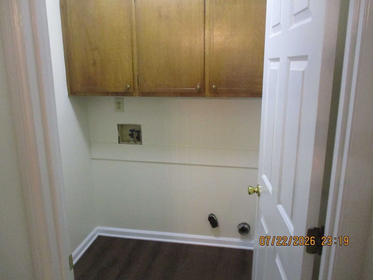 105 Gala Ct Apt A - Photo 2 of 6
