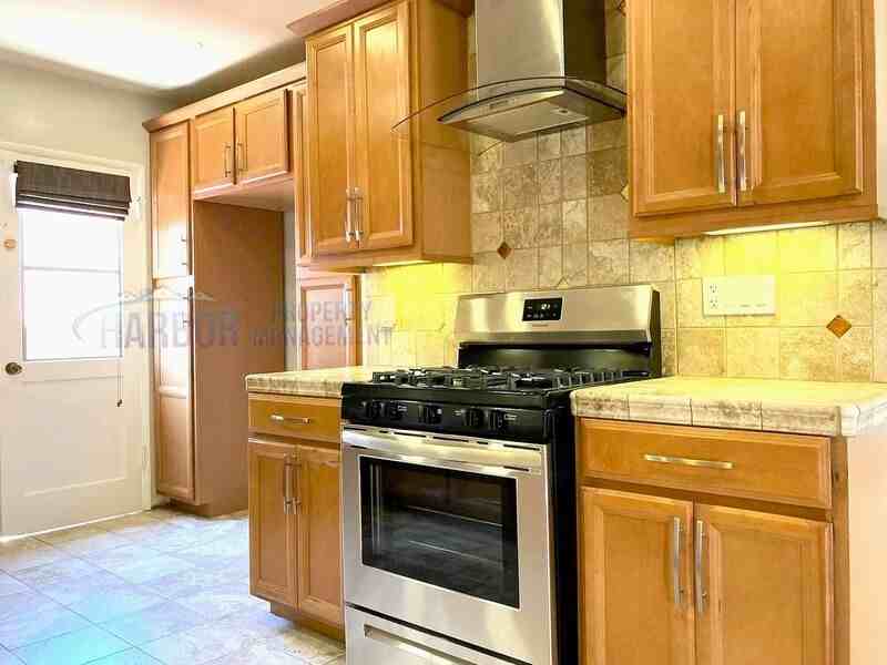 25719 Belle Porte Ave - Photo 5 of 18