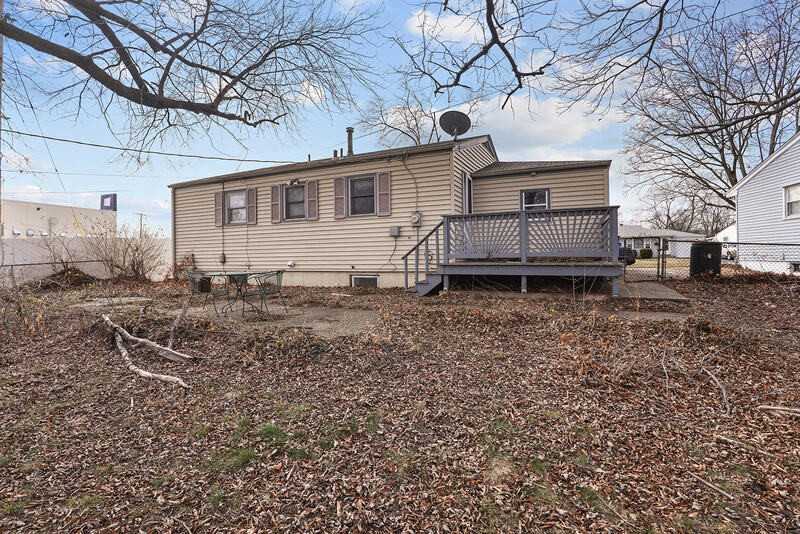 615 Florland Dr - Photo 2 of 26