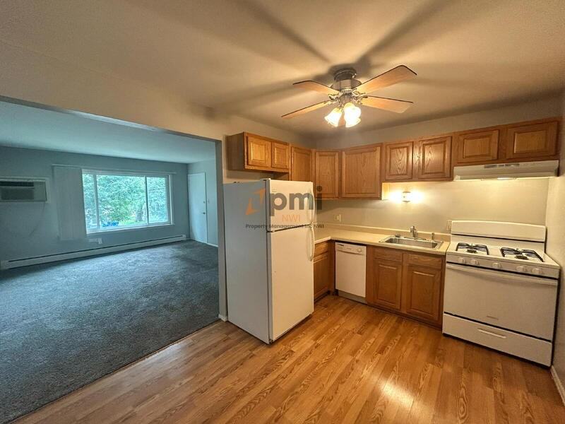 105 Harrington Ave #6 - Photo 3 of 13