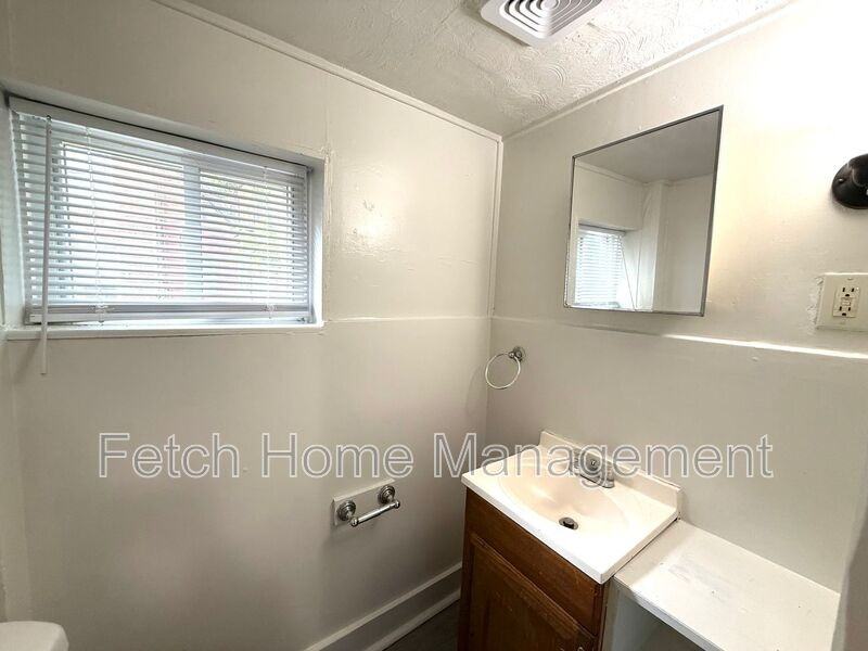 141 S Prince St #2 - Photo 6 of 11