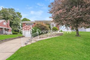 featured image of 4709 Lolly Dr