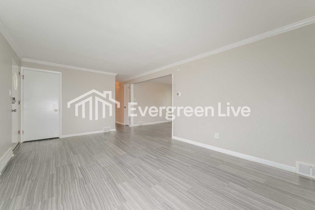 4709 Lolly Dr - Photo 5 of 13