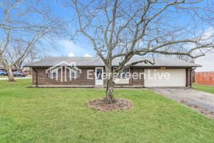 5974 Chambersburg Rd - Photo 1 of 1