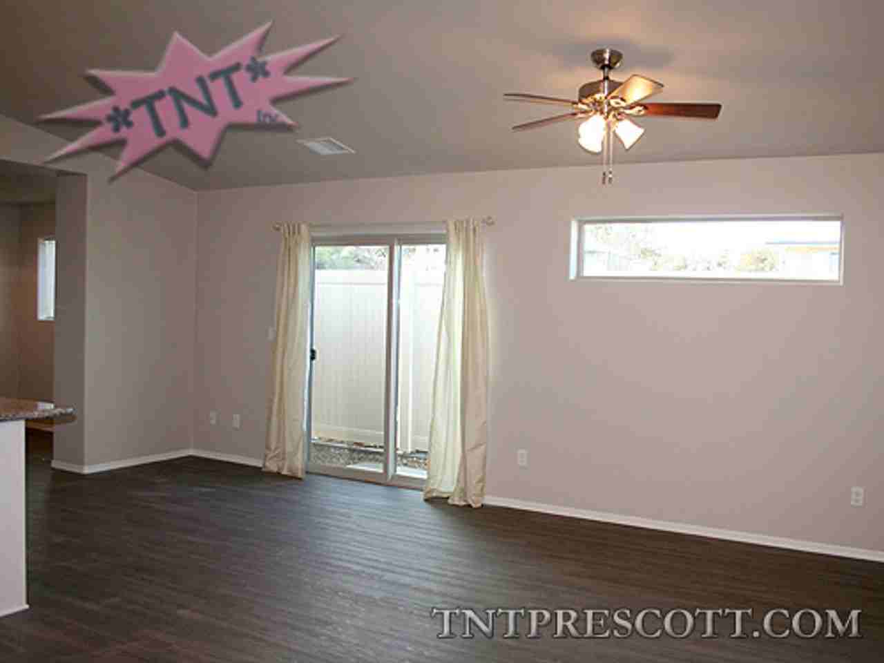 927 Gail Gardner Way - Photo 2 of 12