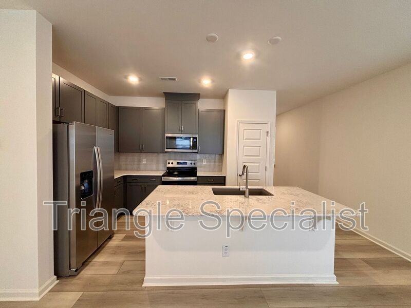 10514 Brookside Reserve Rd - Photo 5 of 28