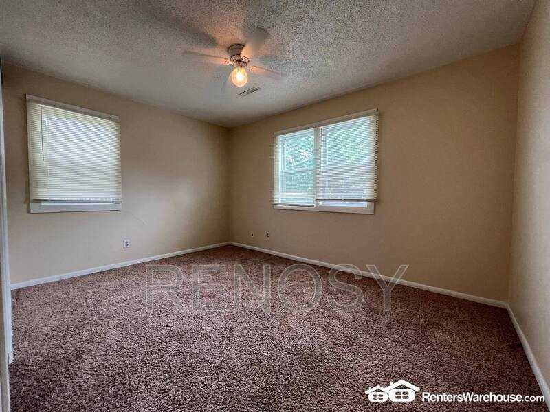 303 S Madison St #12 - Photo 7 of 13