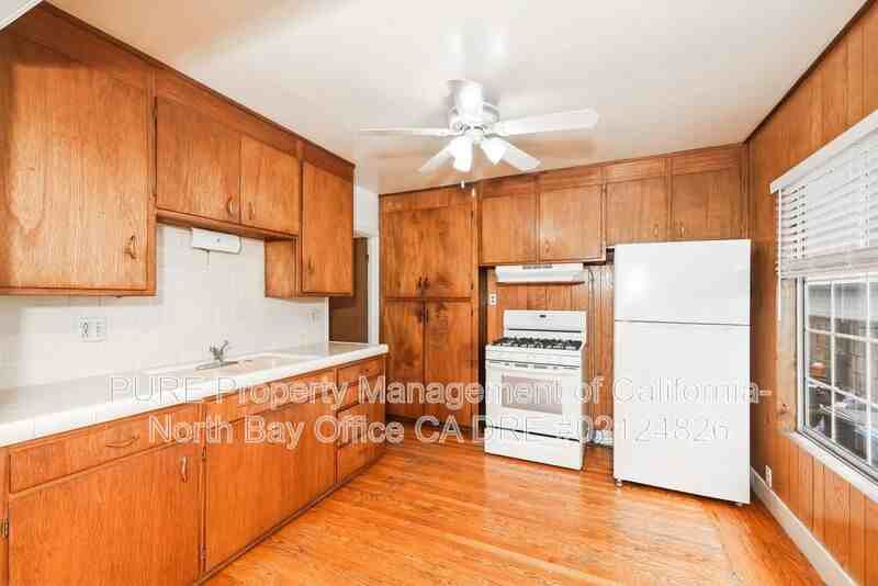 420 Carrillo St - Photo 6 of 17