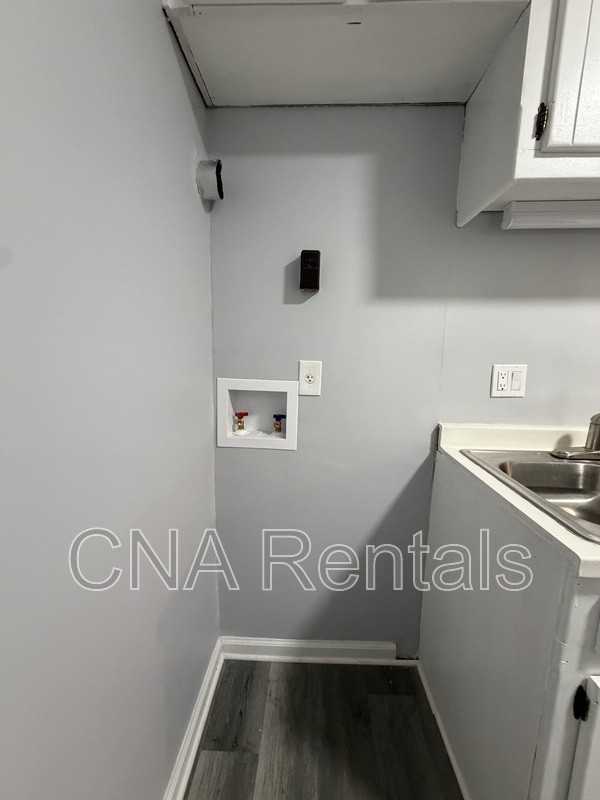 270 Kimberly Way - Photo 6 of 14