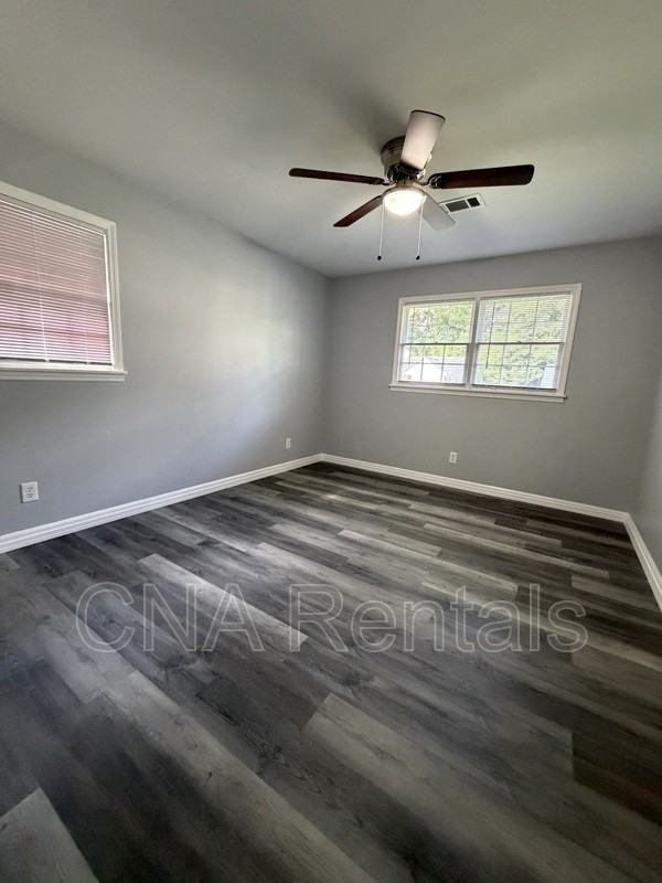 270 Kimberly Way - Photo 7 of 14