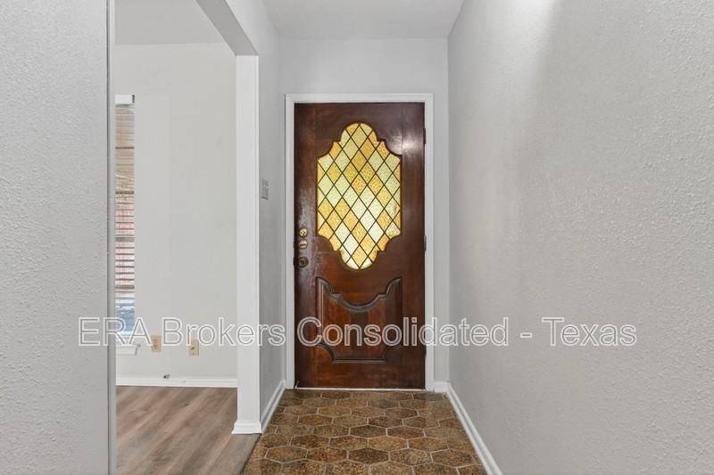 14301 Brook Hollow Blvd - Photo 2 of 22