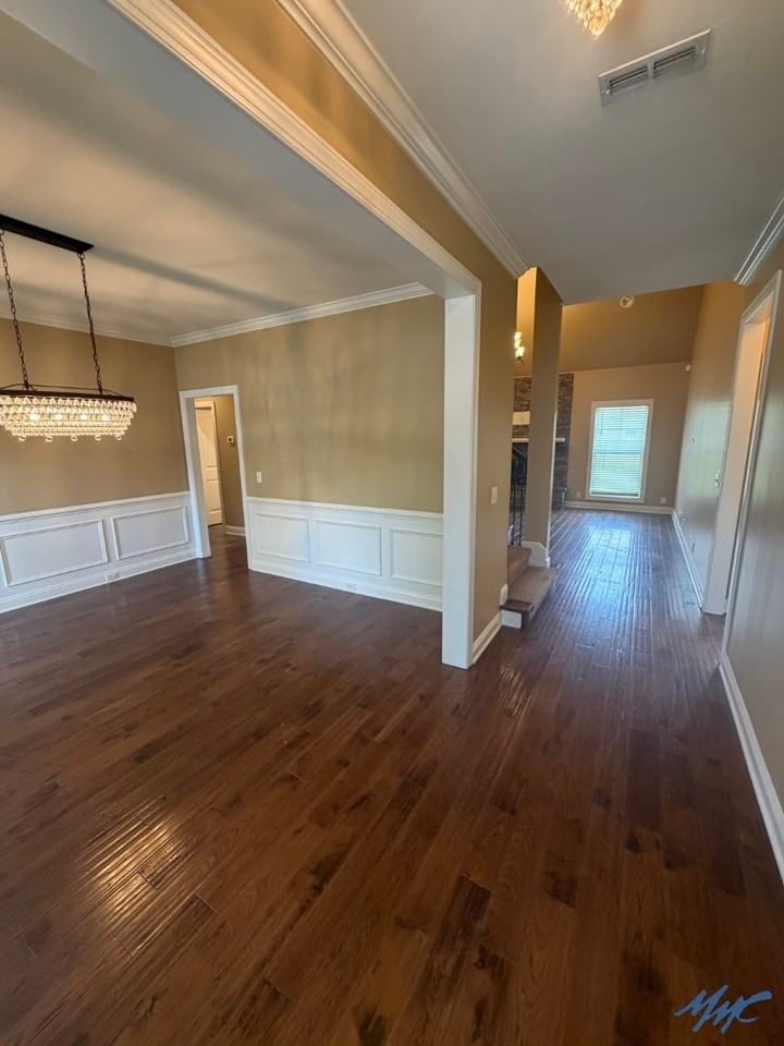 4406 Maximillion Cir - Photo 2 of 42