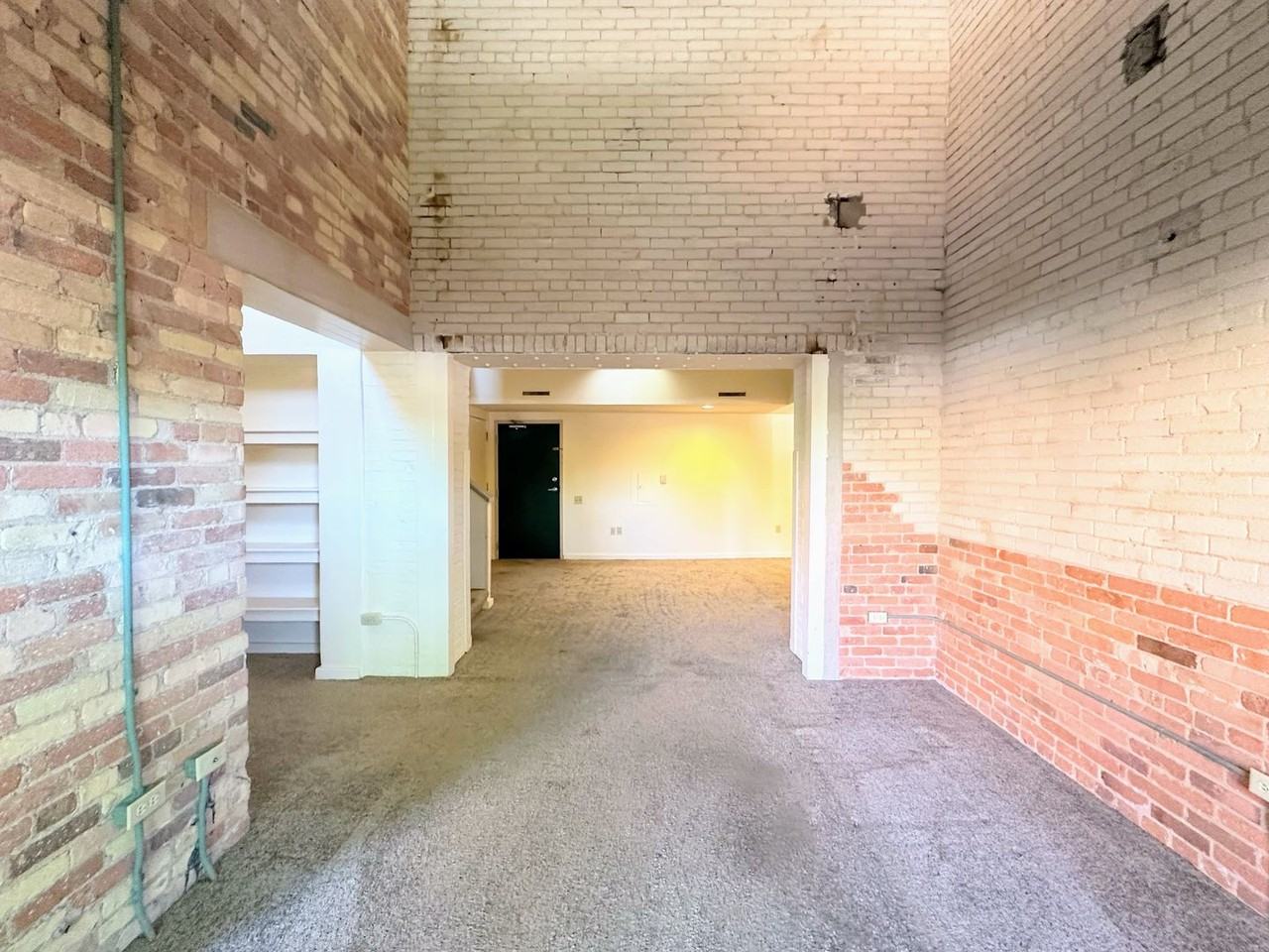 Dunlap Square-Department - Photo 4 of 33