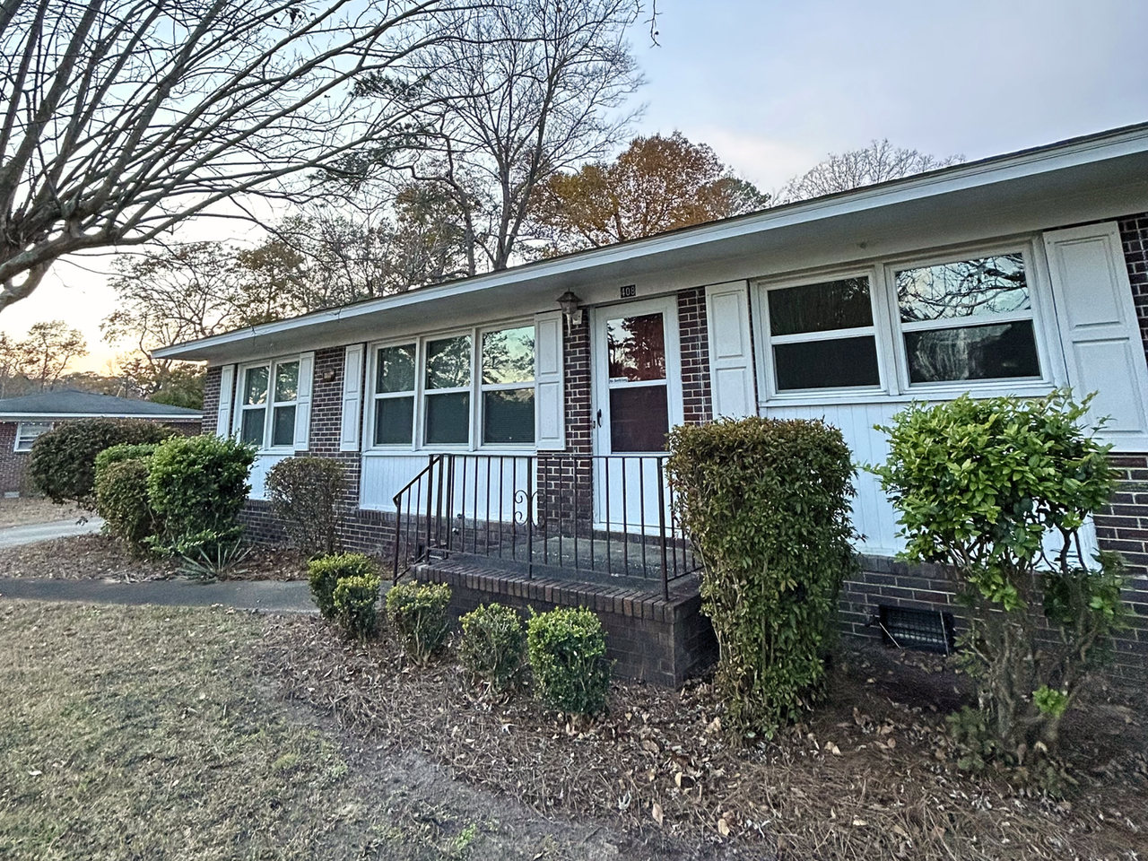 408 Lynette Dr