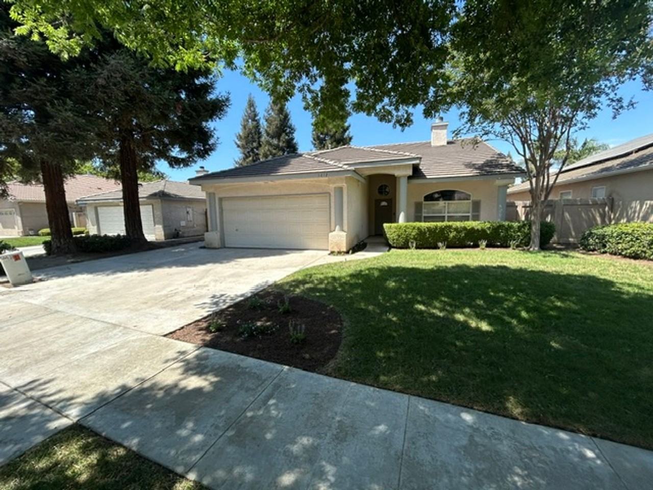 1612 E Victor Ave
