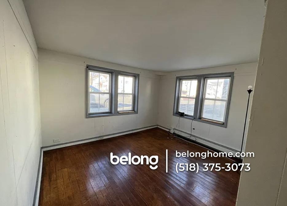 44 Quail St #1 - Photo 2 of 5