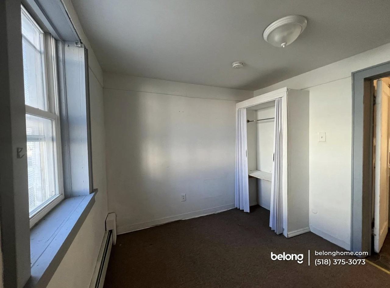 44 Quail St #1 - Photo 3 of 5
