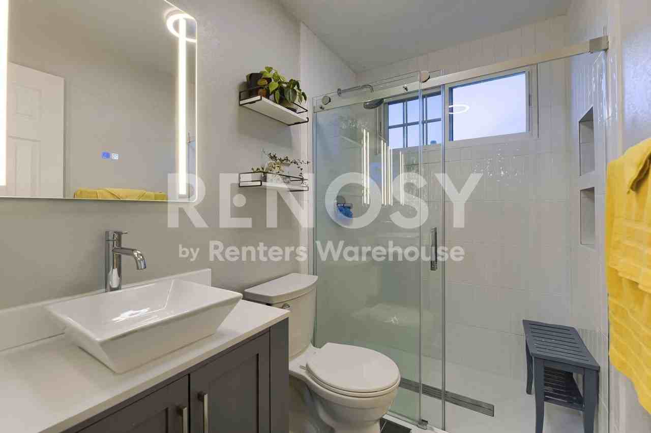 2947 S Lisbon Way - Photo 4 of 30
