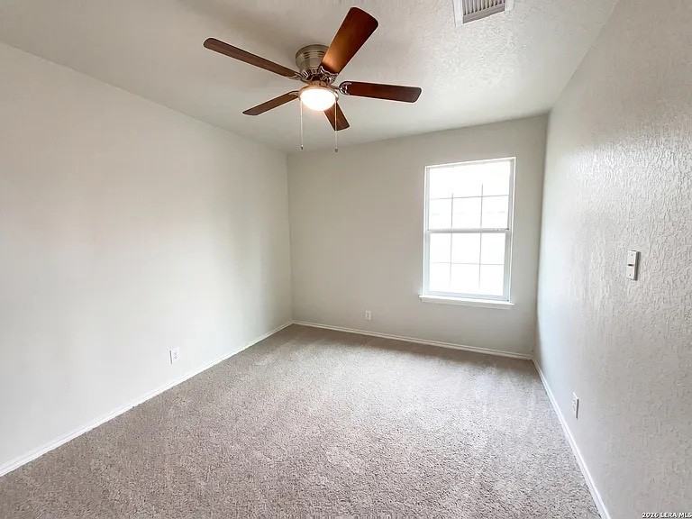 815 Grants Canyon - Photo 4 of 9
