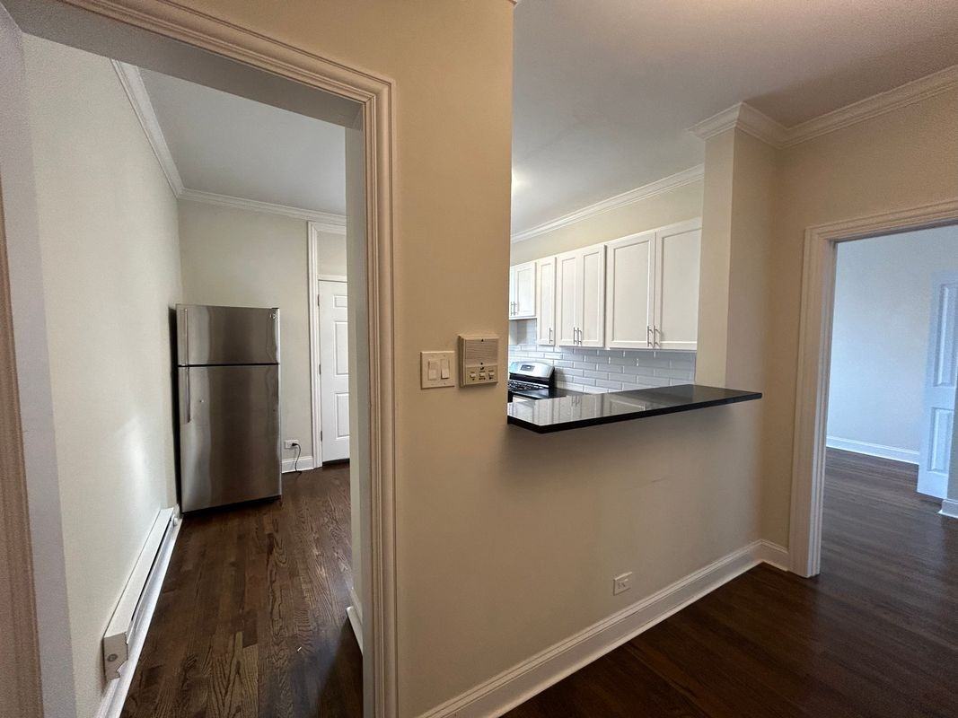 314 Lee St - Photo 7 of 20
