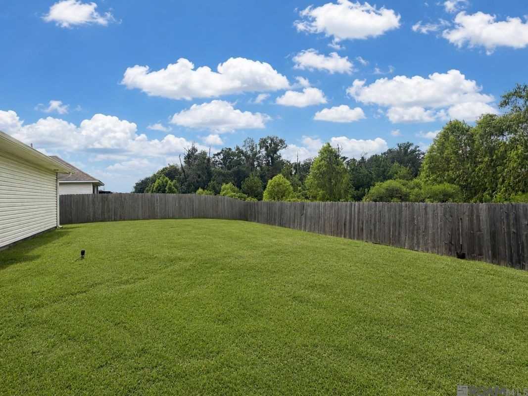 18311 Terraceside Dr - Photo 3 of 20