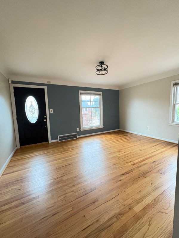 2625 Walnut St - Photo 2 of 21