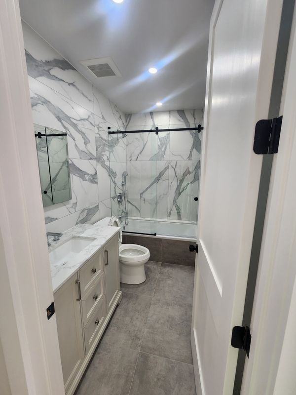 14 Hausman St ##1l
