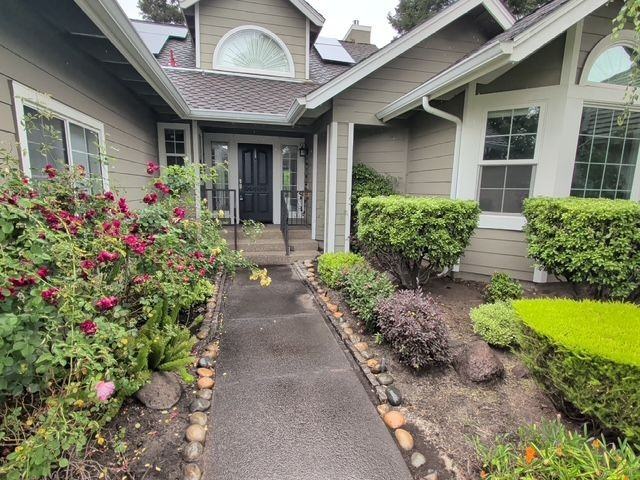 705 Cypress Run - Photo 3 of 11