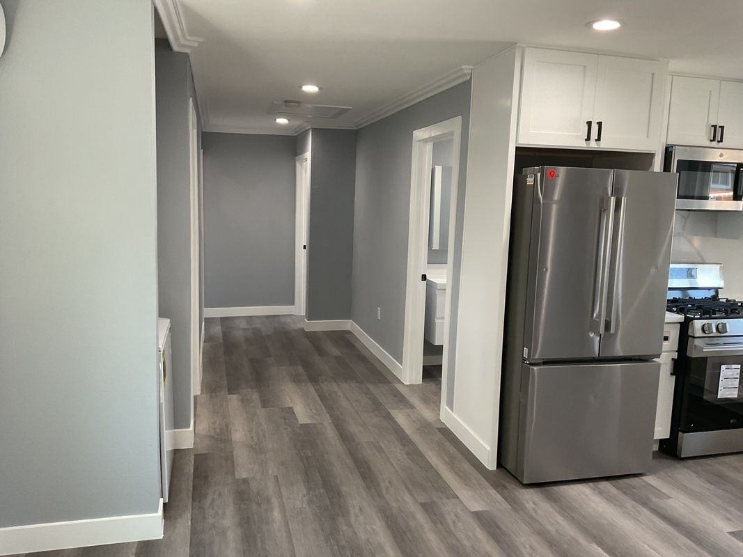 1011 N Jackson St - Photo 5 of 12