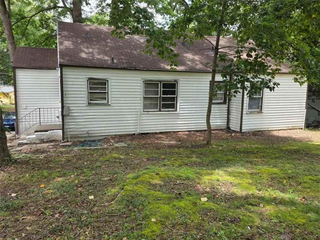 1336 Wichita Dr Sw - Photo 4 of 25