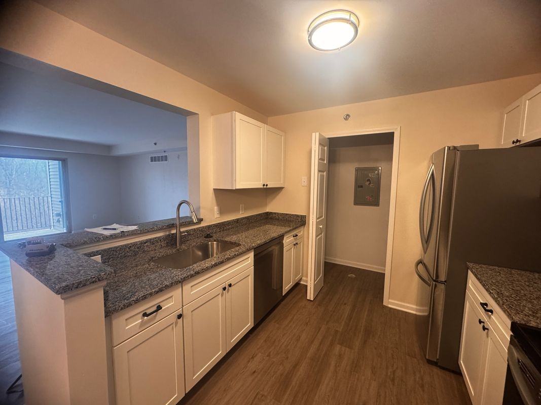14208 Pinehurst Ln - Photo 7 of 26