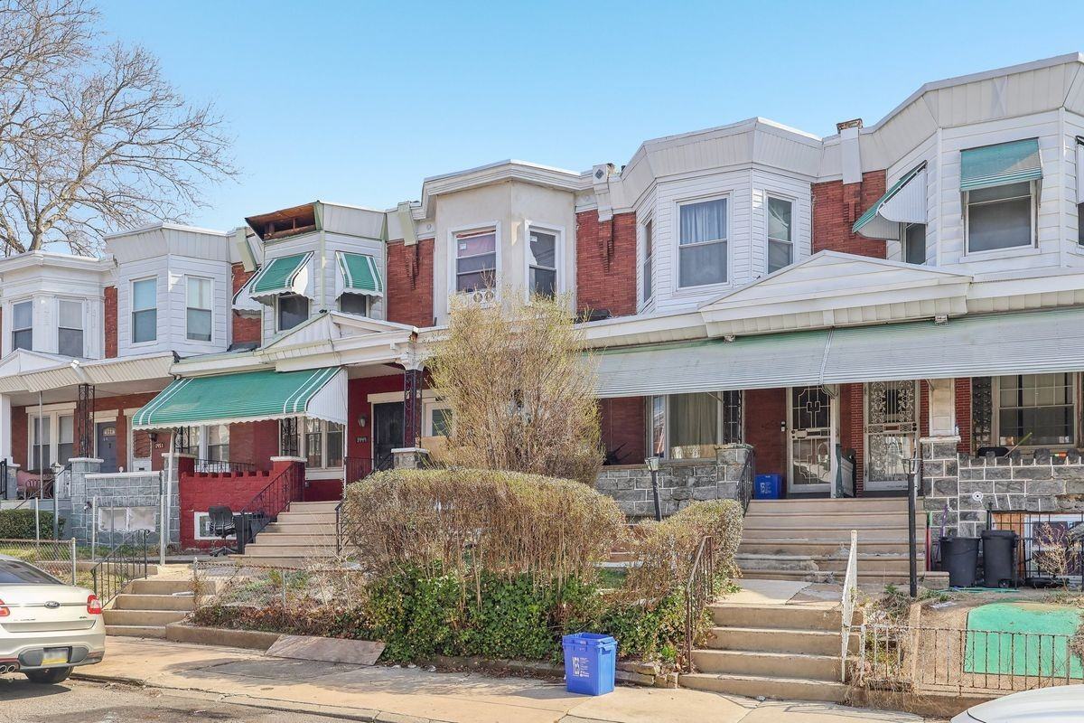 1447 N 55th St - Photo 2 of 3