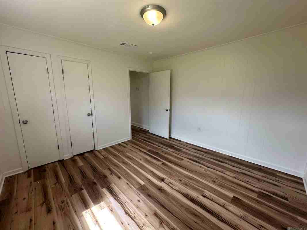 1814 Plantation Ave - Photo 2 of 9
