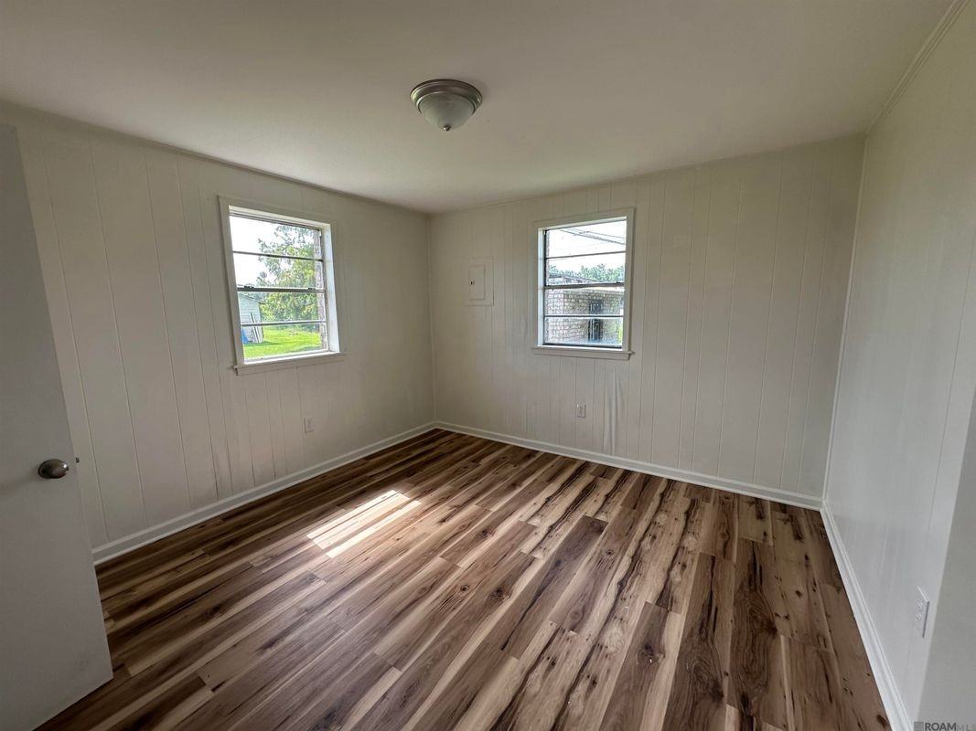 1814 Plantation Ave - Photo 6 of 9