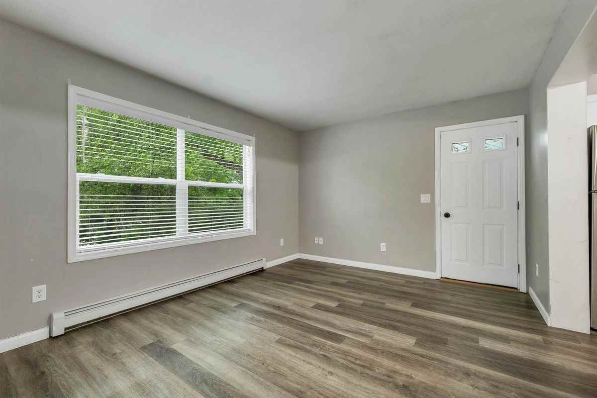 368 Chesham Rd - Photo 5 of 50
