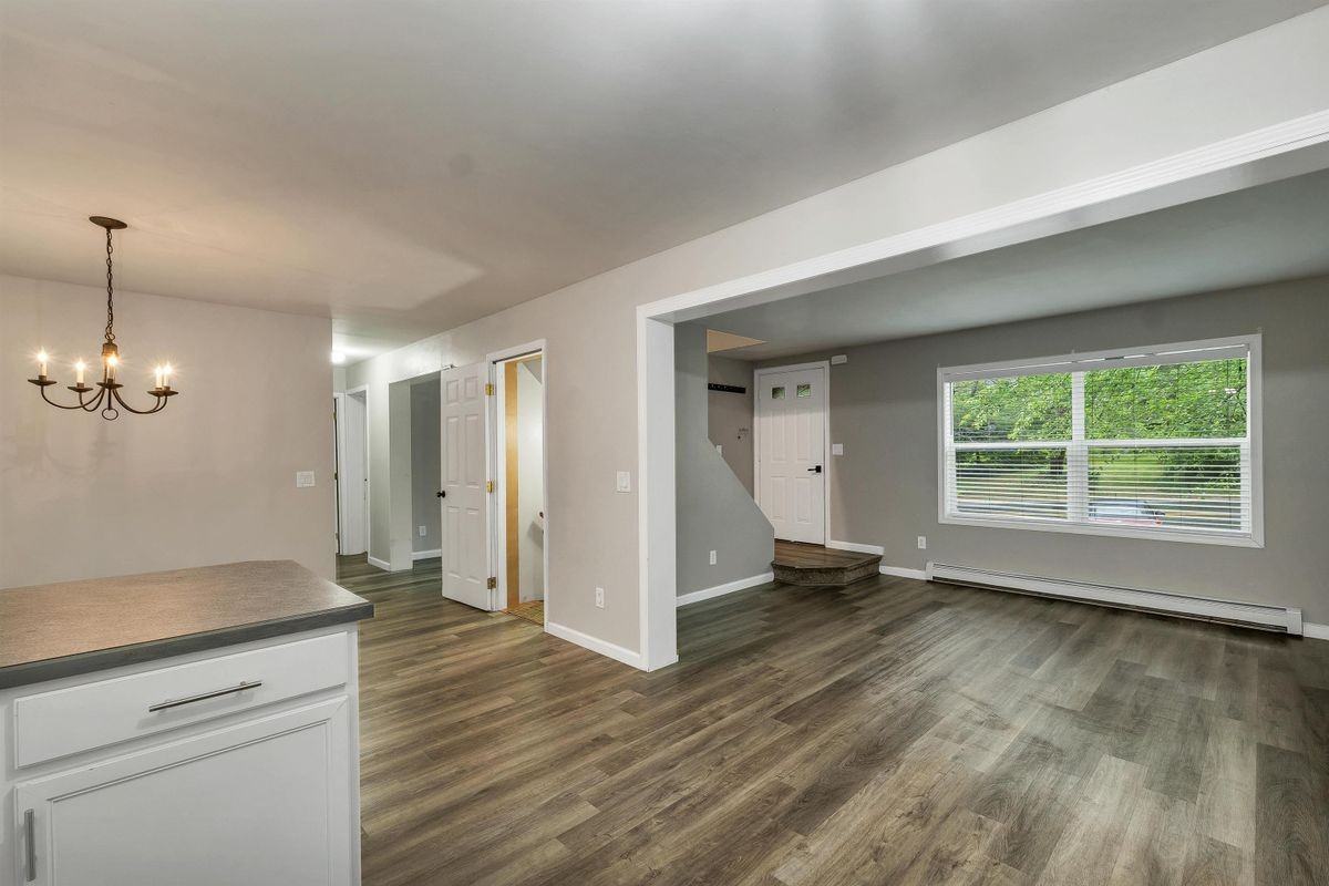 368 Chesham Rd - Photo 7 of 50