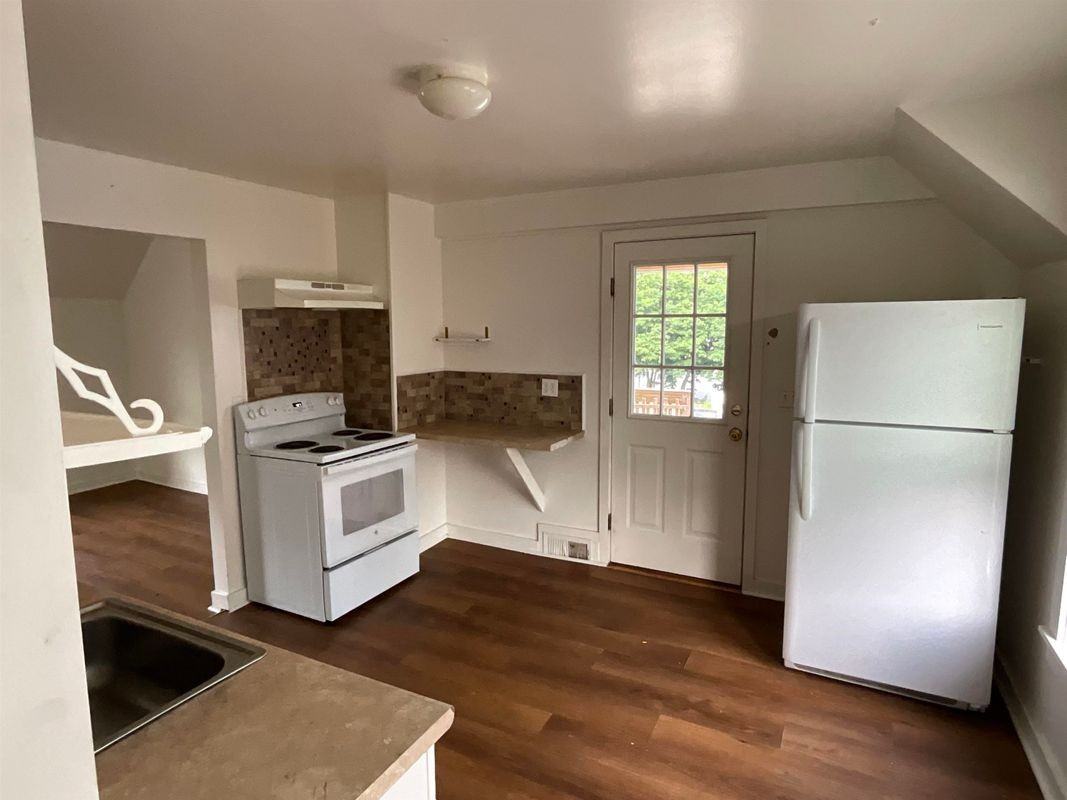57 Washington St - Photo 2 of 15