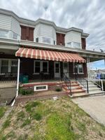 featured image of 2104 Glendale Ave