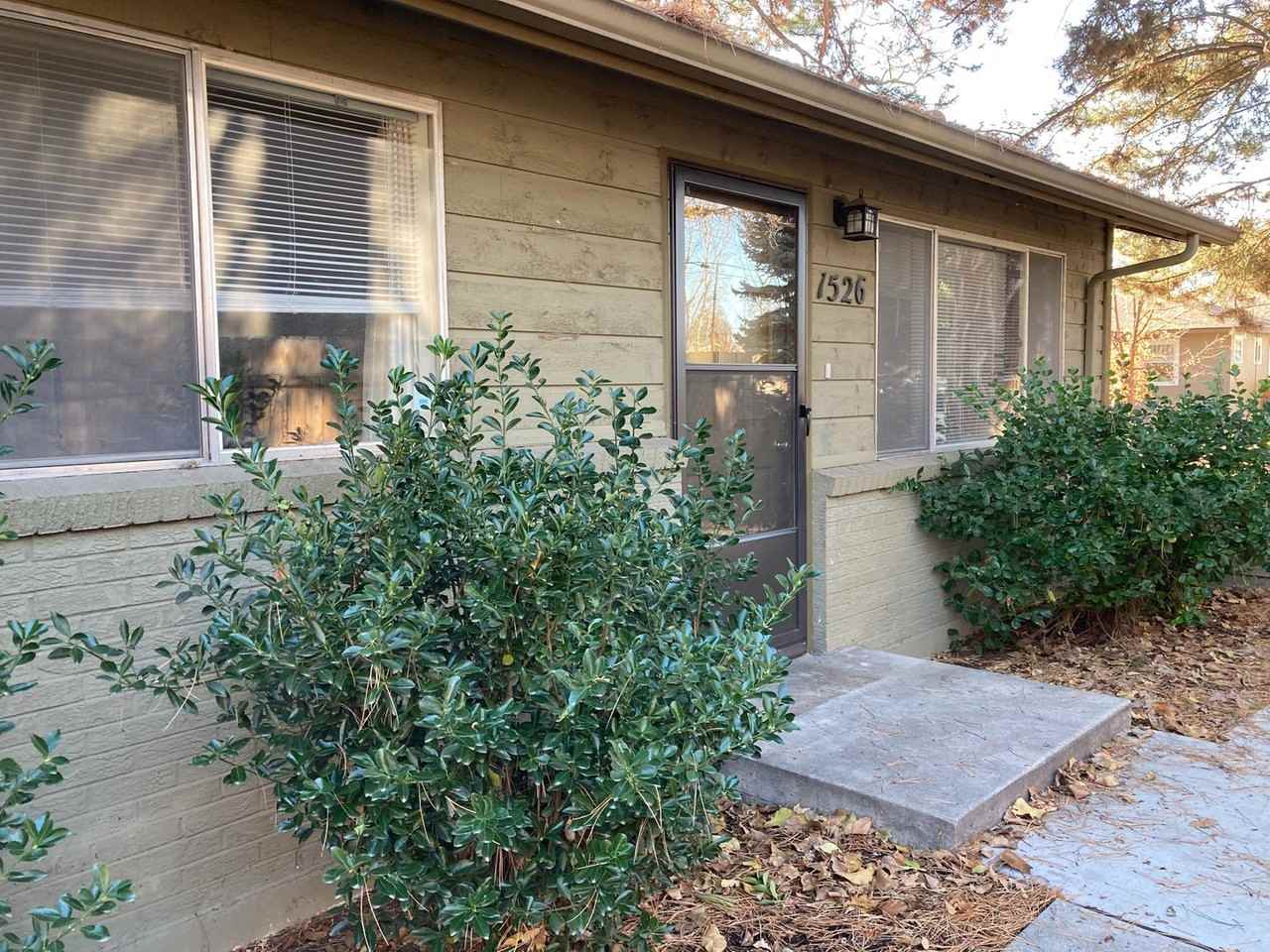 1526 N 25th St - Photo 2 of 17