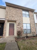 956 Sunmeadow Dr - Photo 1 of 1