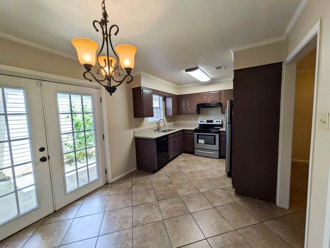 956 Sunmeadow Dr - Photo 6 of 18