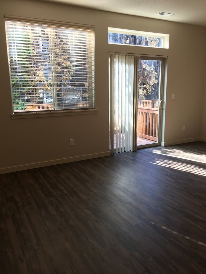 13002 Ne 26th St - Photo 4 of 23
