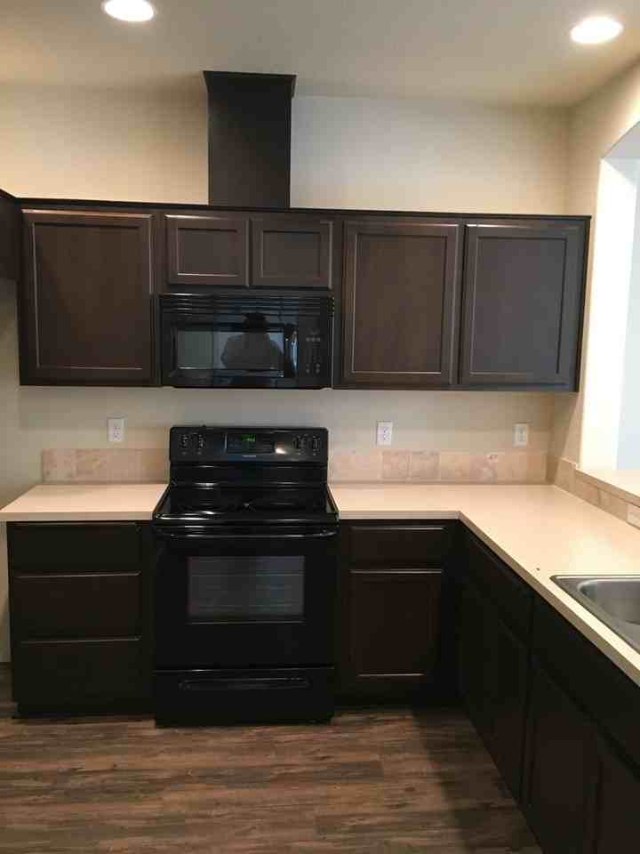 13002 Ne 26th St - Photo 7 of 23