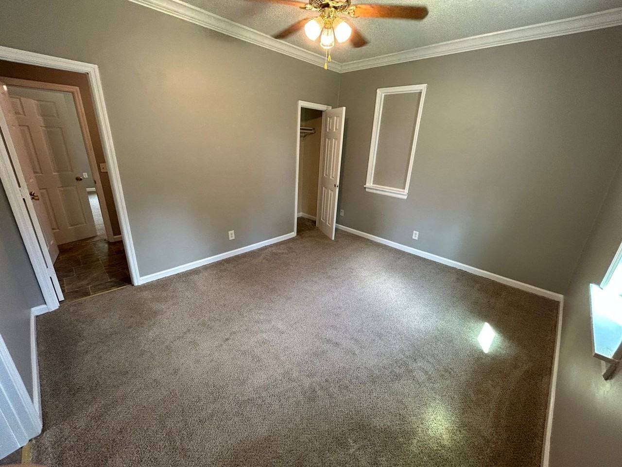 342 Lagrange St - Photo 6 of 10